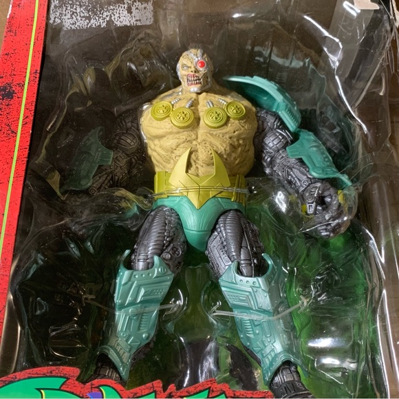 New! McFarlane Toys Spawn Overtkill Figurine Action Figure 9” - Picture 2 of 8